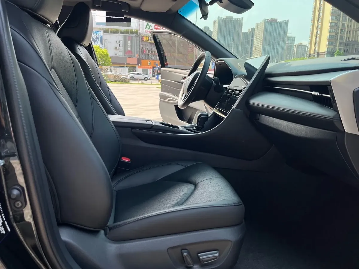 2022 Toyota Avalon 2.0L 178HP L4 CVT,autocango,china used car exporter,china ev exporter,chinese used car exporter,chinese used ev exporter