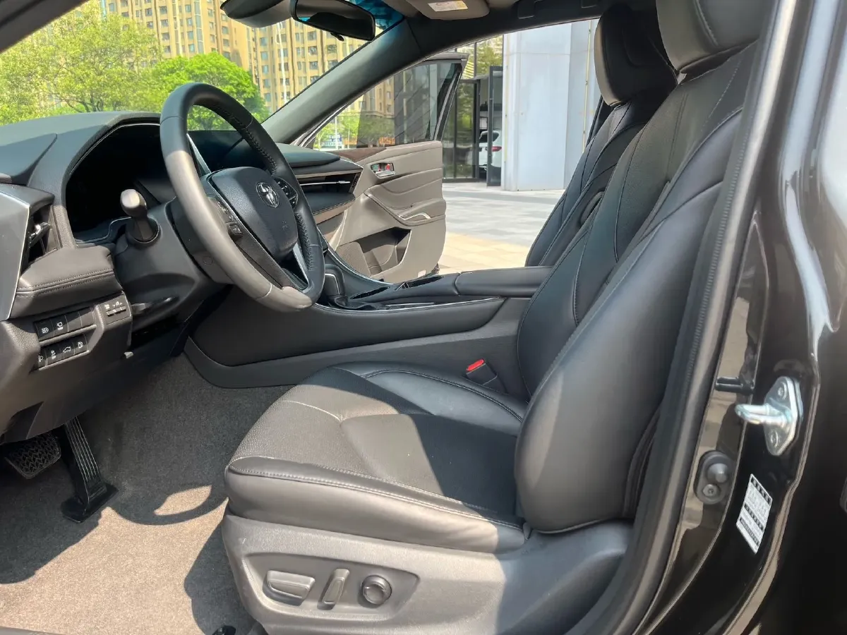 2022 Toyota Avalon 2.0L 178HP L4 CVT,autocango,china used car exporter,china ev exporter,chinese used car exporter,chinese used ev exporter