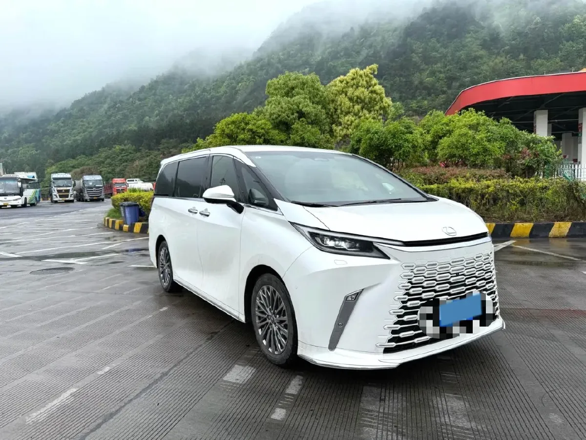 2023 Lexus LM 2.4T 271HP L4 6AT Hybrid,autocango,china used car exporter,china ev exporter,chinese used car exporter,chinese used ev exporter