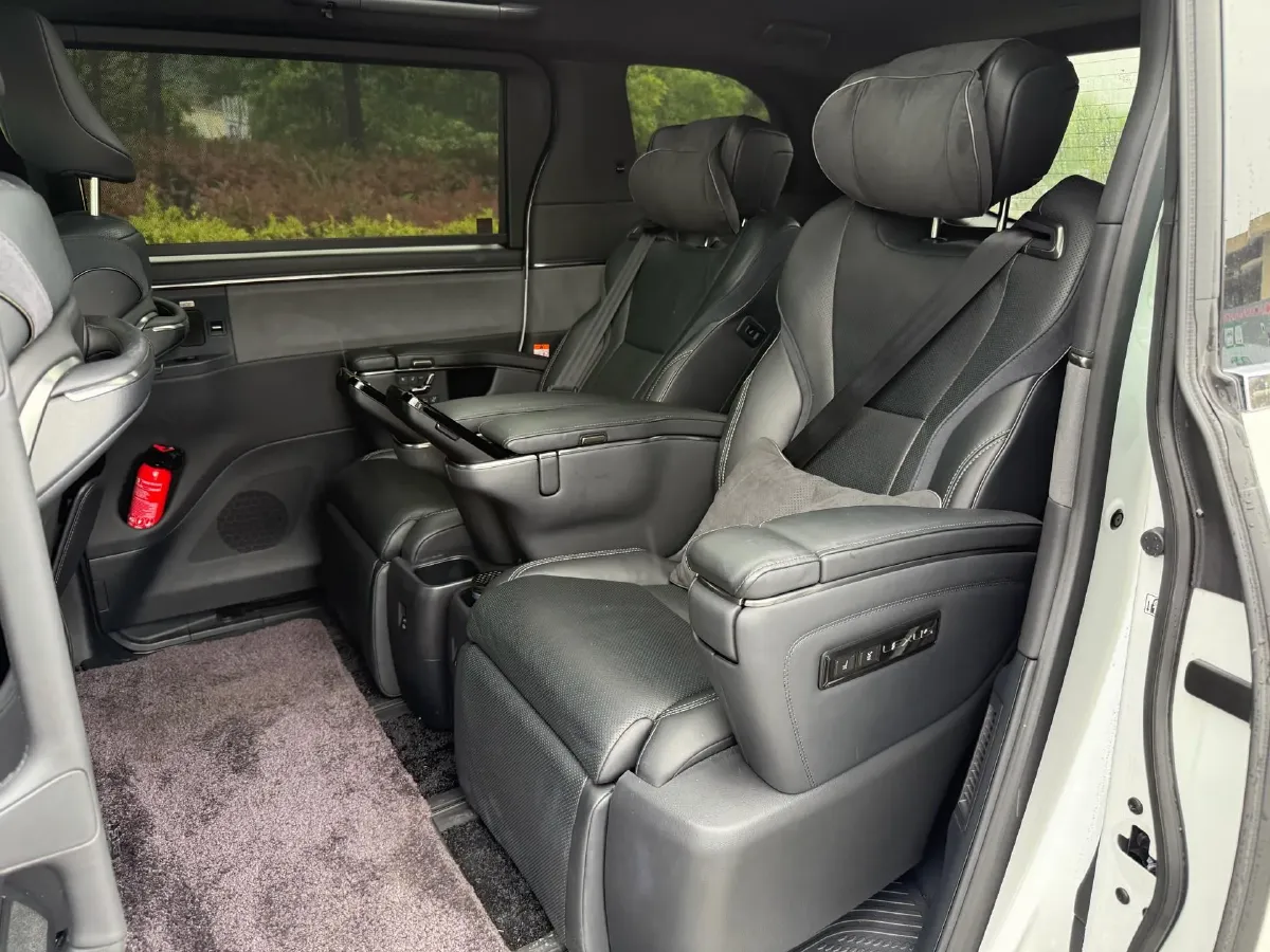 2023 Lexus LM 2.4T 271HP L4 6AT Hybrid,autocango,china used car exporter,china ev exporter,chinese used car exporter,chinese used ev exporter