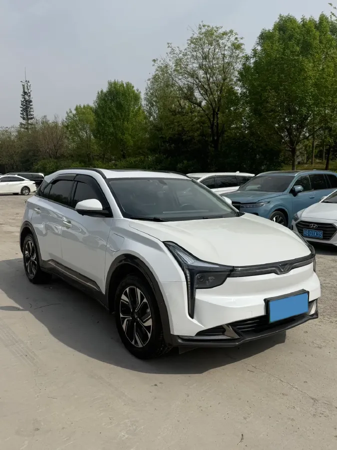 2022 Venucia Grand V 1.5T 190HP L4 7DCT,autocango,china used car exporter,china ev exporter,chinese used car exporter,chinese used ev exporter