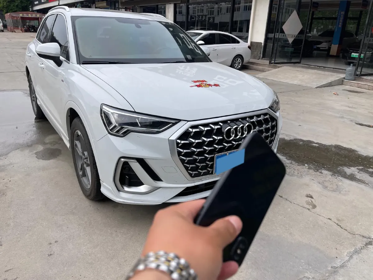 2024 Audi Q3 1.5T 160HP L4 7DCT,autocango,china used car exporter,china ev exporter,chinese used car exporter,chinese used ev exporter