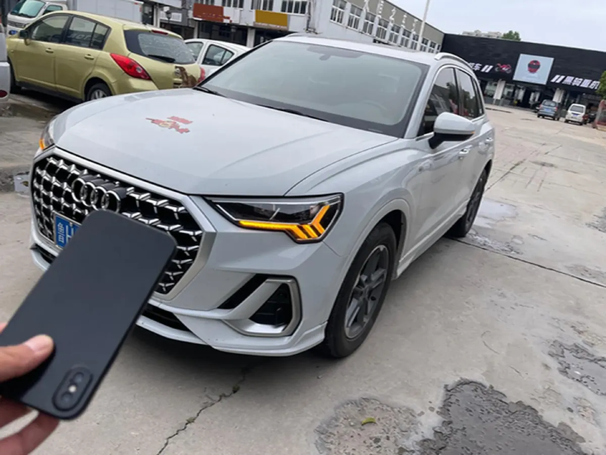 2024 Audi Q3 1.5T 160HP L4 7DCT,autocango,china used car exporter,china ev exporter,chinese used car exporter,chinese used ev exporter