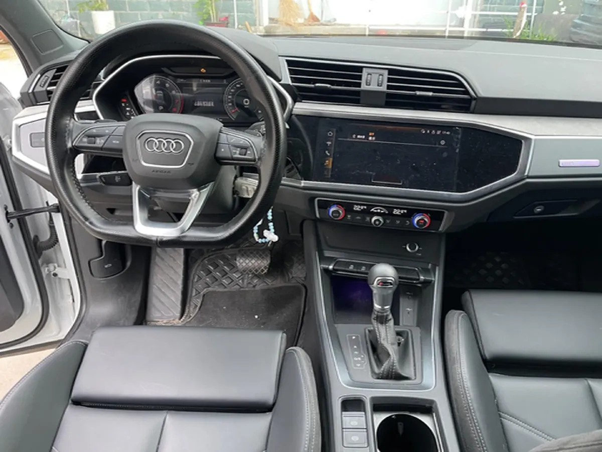 2024 Audi Q3 1.5T 160HP L4 7DCT,autocango,china used car exporter,china ev exporter,chinese used car exporter,chinese used ev exporter