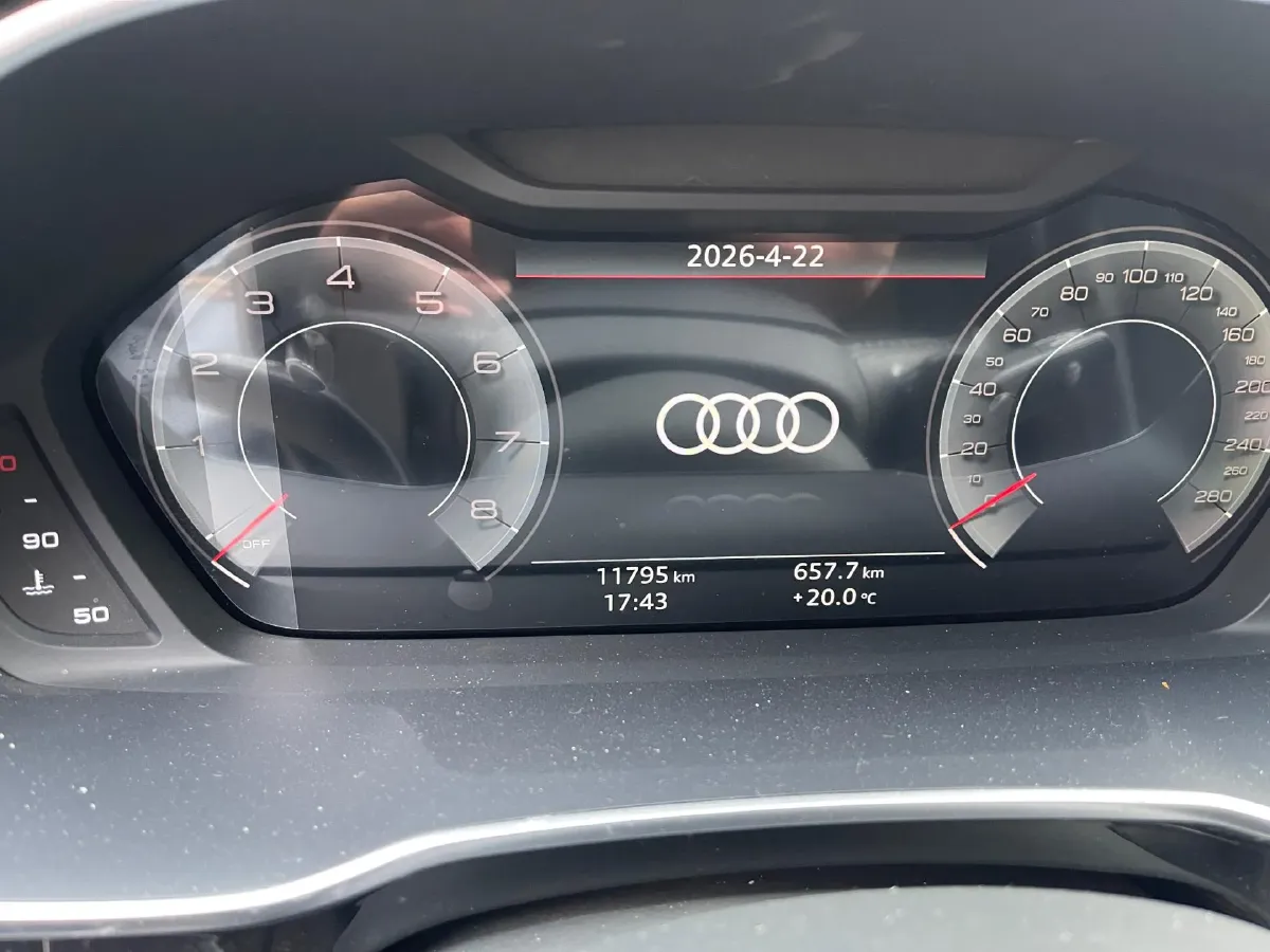 2024 Audi Q3 1.5T 160HP L4 7DCT,autocango,china used car exporter,china ev exporter,chinese used car exporter,chinese used ev exporter