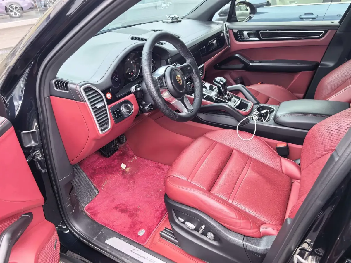 2020 Porsche Cayenne 2.0T 252HP L4 8AT PHEV 14.1KWH,autocango,china used car exporter,china ev exporter,chinese used car exporter,chinese used ev exporter