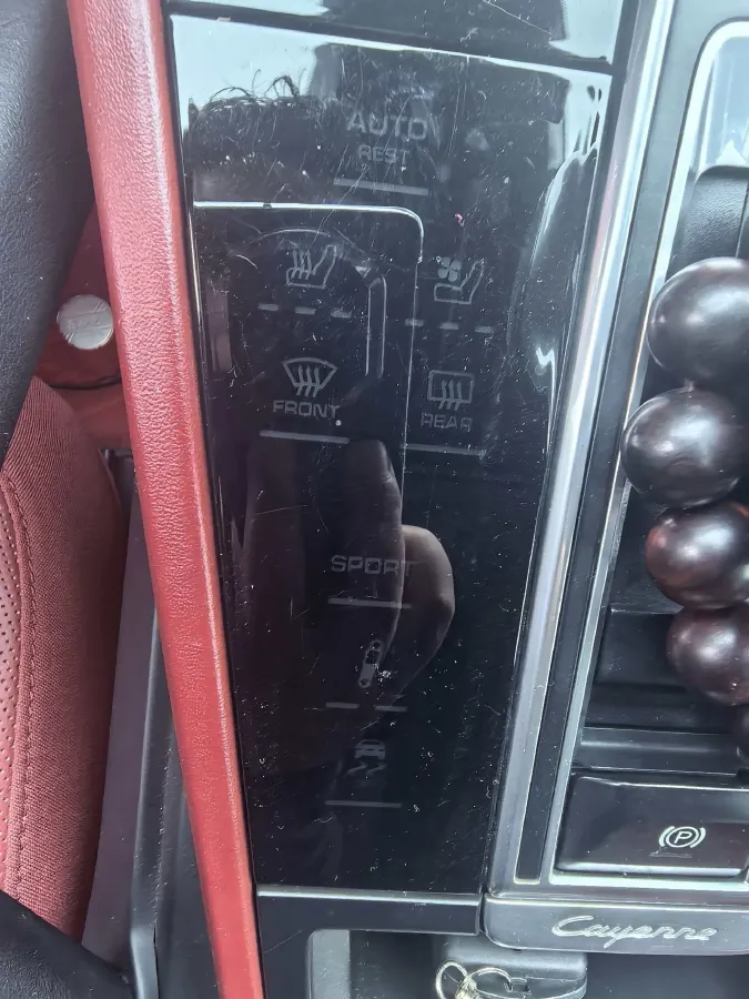 2020 Porsche Cayenne 2.0T 252HP L4 8AT PHEV 14.1KWH,autocango,china used car exporter,china ev exporter,chinese used car exporter,chinese used ev exporter