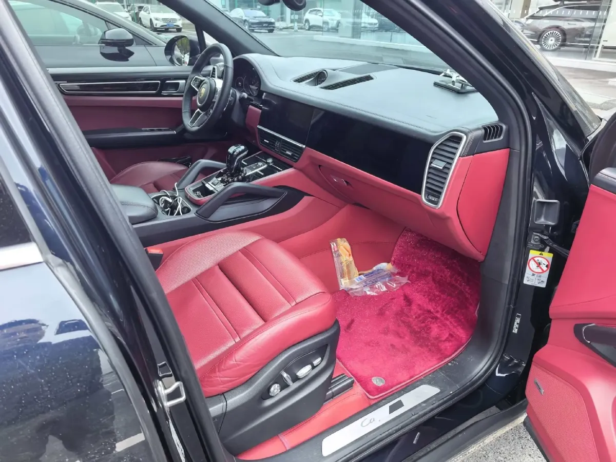 2020 Porsche Cayenne 2.0T 252HP L4 8AT PHEV 14.1KWH,autocango,china used car exporter,china ev exporter,chinese used car exporter,chinese used ev exporter