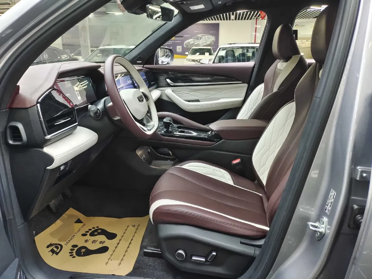 2021 Geely Monjaro 2.0T 218HP L4 7DCT,autocango,china used car exporter,china ev exporter,chinese used car exporter,chinese used ev exporter