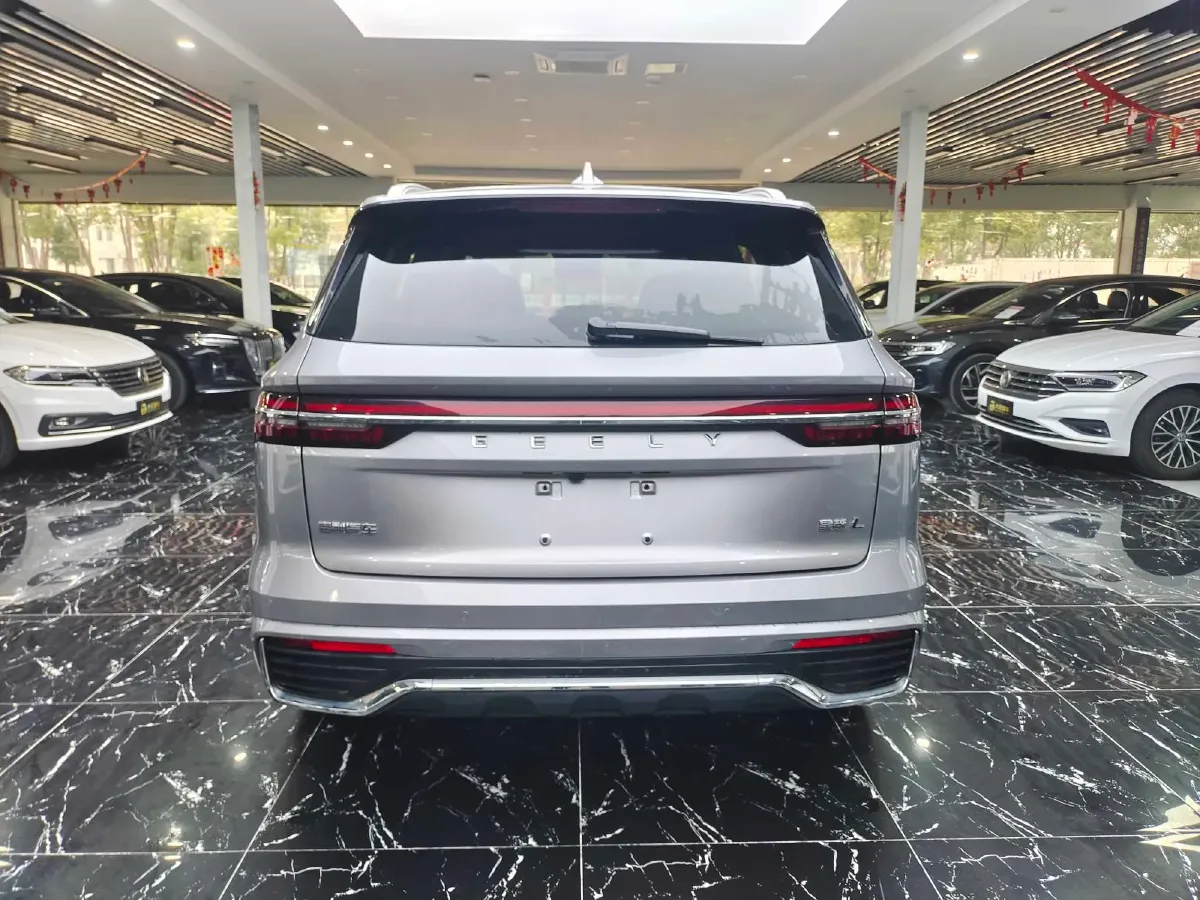 2021 Geely Monjaro 2.0T 218HP L4 7DCT,autocango,china used car exporter,china ev exporter,chinese used car exporter,chinese used ev exporter