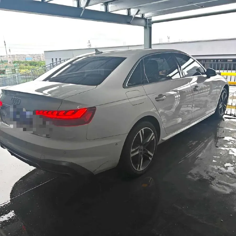 2020 Audi A4L 2.0T 190HP L4 7DCT,autocango,china used car exporter,china ev exporter,chinese used car exporter,chinese used ev exporter