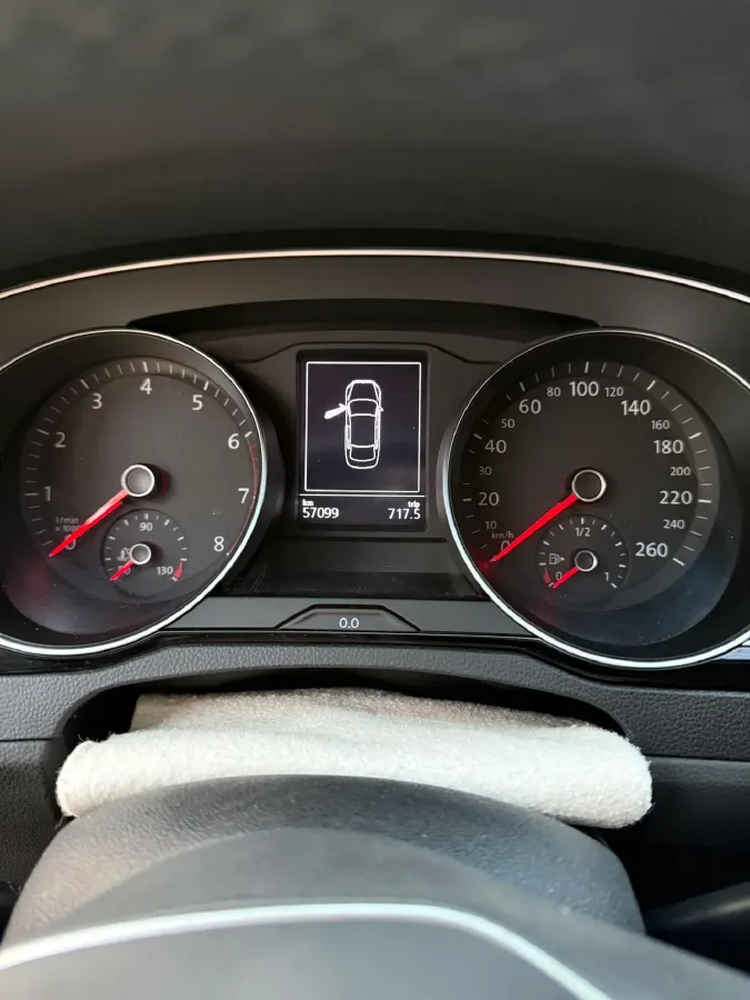 2020 Volkswagen Magotan 2.0T 186HP L4 7DCT,autocango,china used car exporter,china ev exporter,chinese used car exporter,chinese used ev exporter