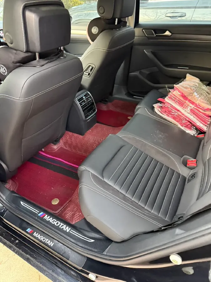 2020 Volkswagen Magotan 2.0T 186HP L4 7DCT,autocango,china used car exporter,china ev exporter,chinese used car exporter,chinese used ev exporter