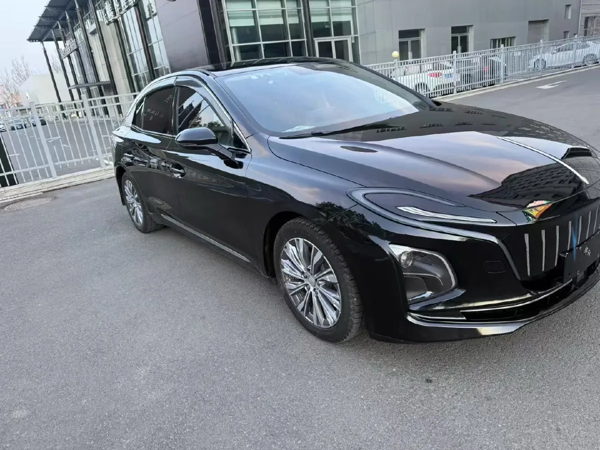 2024 HongQi E-QM5 BEV 72KWH,autocango,china used car exporter,china ev exporter,chinese used car exporter,chinese used ev exporter