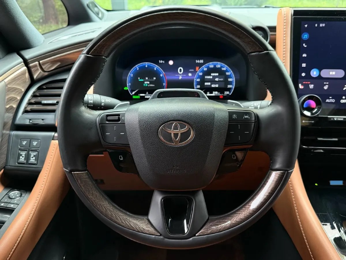 2024 Toyota Alphard 2.5L 190HP L4 E-CVT Hybrid,autocango,china used car exporter,china ev exporter,chinese used car exporter,chinese used ev exporter