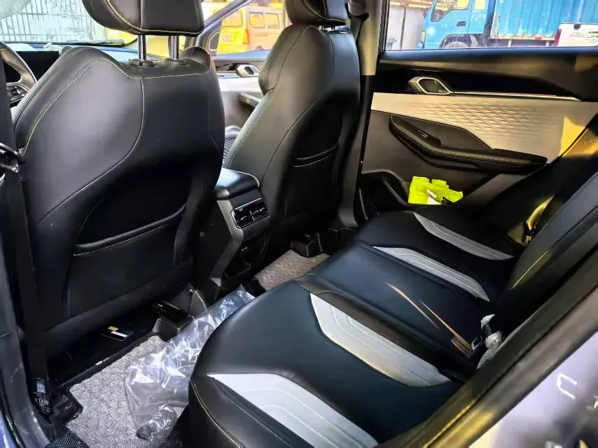 2022 Geely Coolray 1.5T 181HP L4 7DCT,autocango,china used car exporter,china ev exporter,chinese used car exporter,chinese used ev exporter