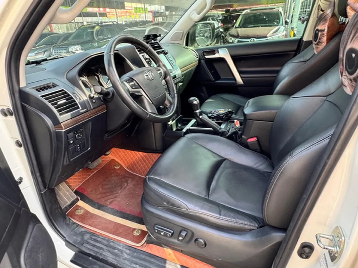 2019 Toyota Land Cruiser Prado 3.5L 280HP V6 6AT,autocango,china used car exporter,china ev exporter,chinese used car exporter,chinese used ev exporter