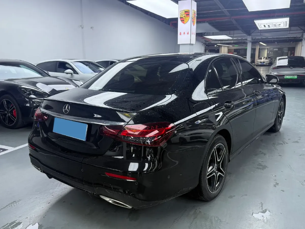 2022 Mercedes-Benz E Class 2.0T 258HP L4 9AT,autocango,china used car exporter,china ev exporter,chinese used car exporter,chinese used ev exporter