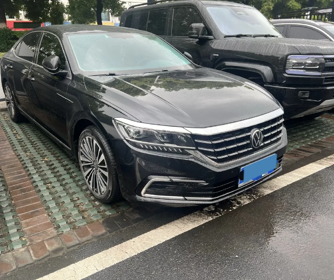 2021 Volkswagen Passat 2.0T 186HP L4 7DCT,autocango,china used car exporter,china ev exporter,chinese used car exporter,chinese used ev exporter
