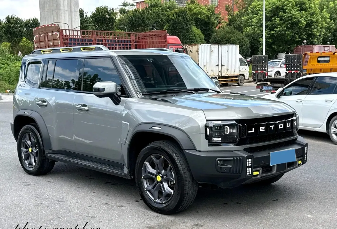 2023 Jetour Traveller 2.0T 254HP L4 7DCT,autocango,china used car exporter,china ev exporter,chinese used car exporter,chinese used ev exporter