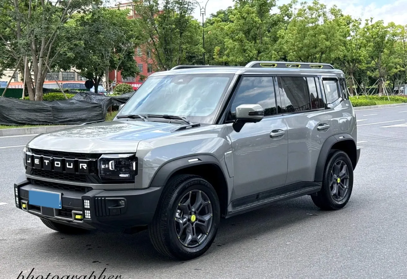 2023 Jetour Traveller 2.0T 254HP L4 7DCT,autocango,china used car exporter,china ev exporter,chinese used car exporter,chinese used ev exporter