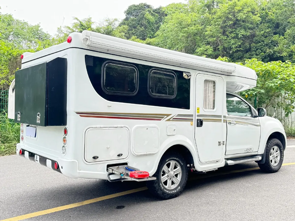 2018 Isuzu D-MAX 3.0T 177HP L4 6AT,autocango,china used car exporter,china ev exporter,chinese used car exporter,chinese used ev exporter