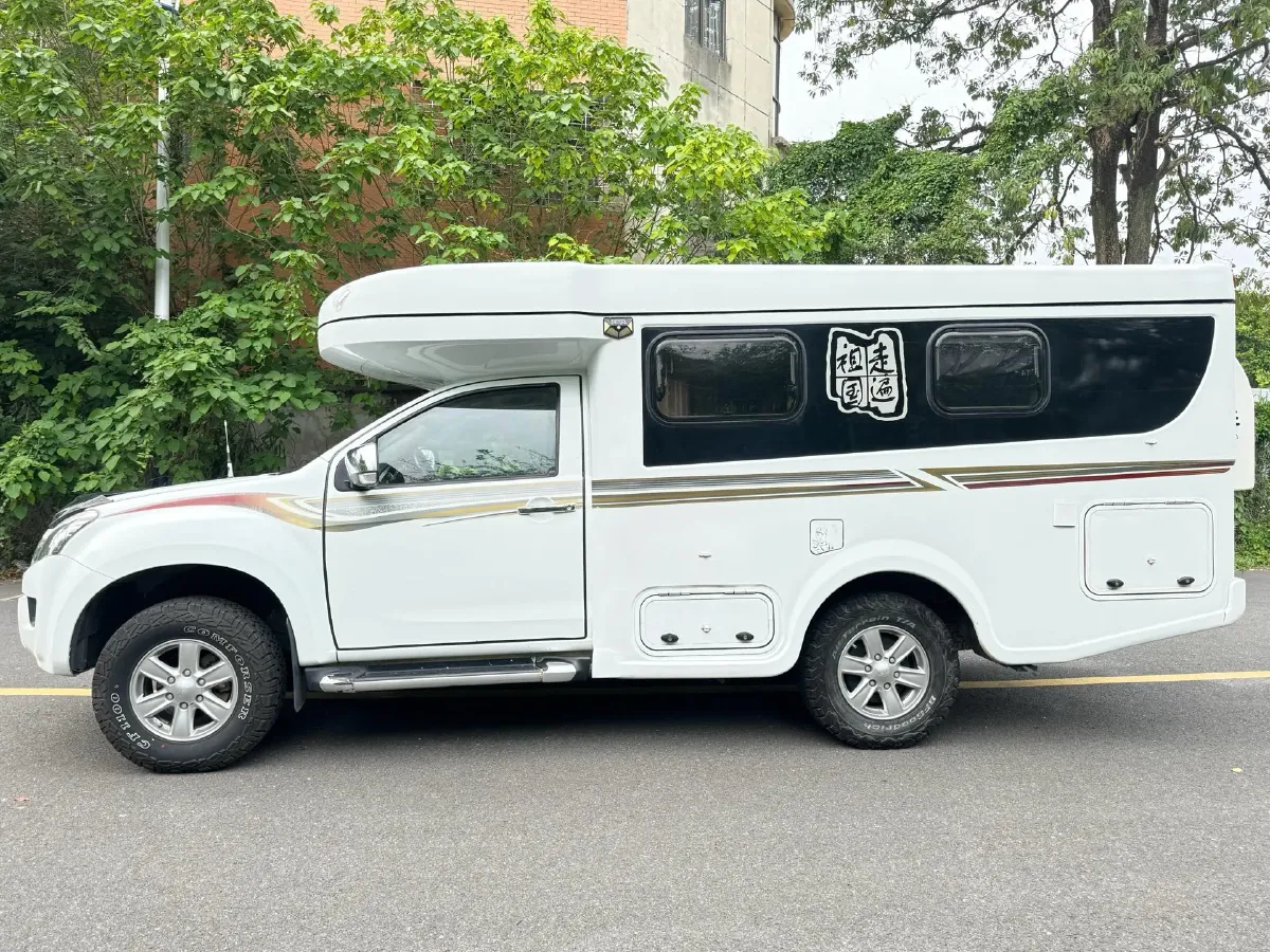 2018 Isuzu D-MAX 3.0T 177HP L4 6AT,autocango,china used car exporter,china ev exporter,chinese used car exporter,chinese used ev exporter