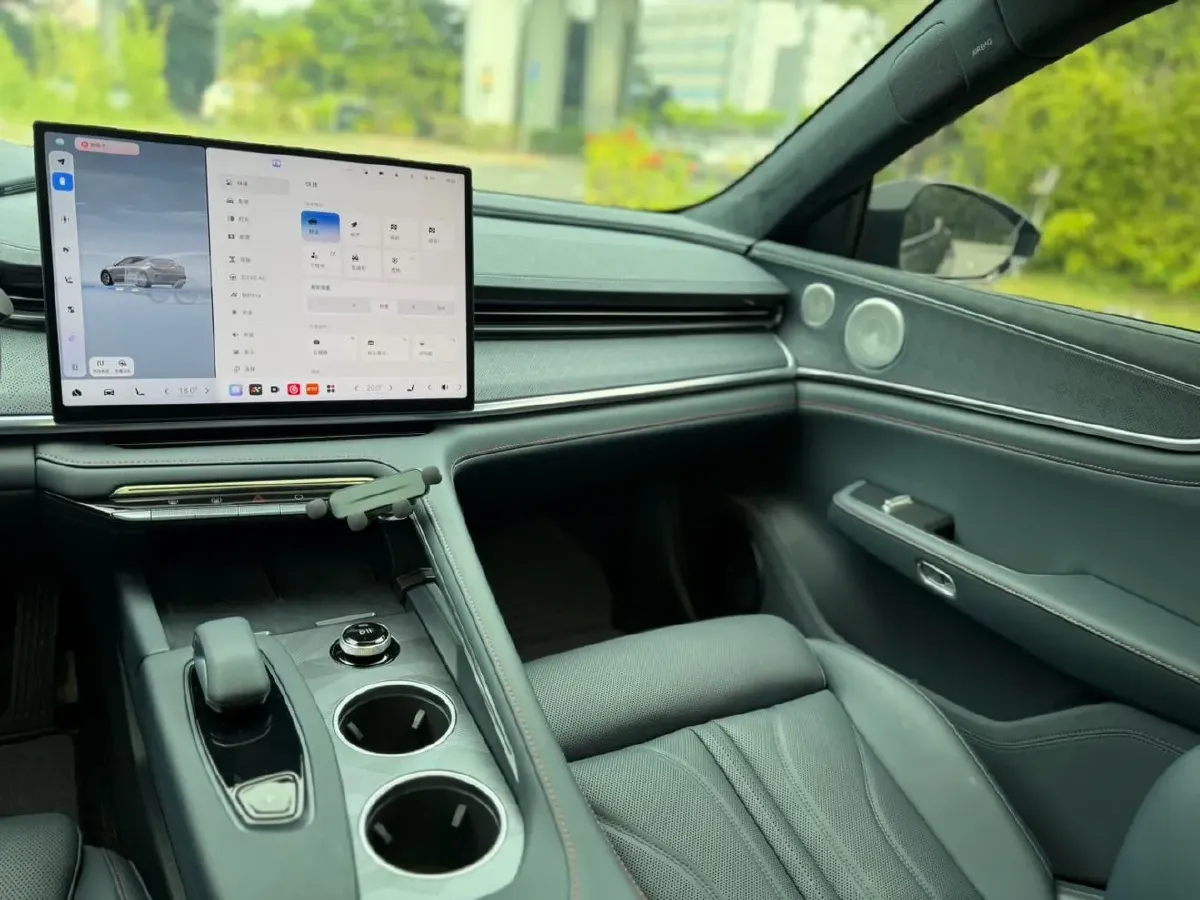 2026 Zeekr 001 BEV,autocango,china used car exporter,china ev exporter,chinese used car exporter,chinese used ev exporter