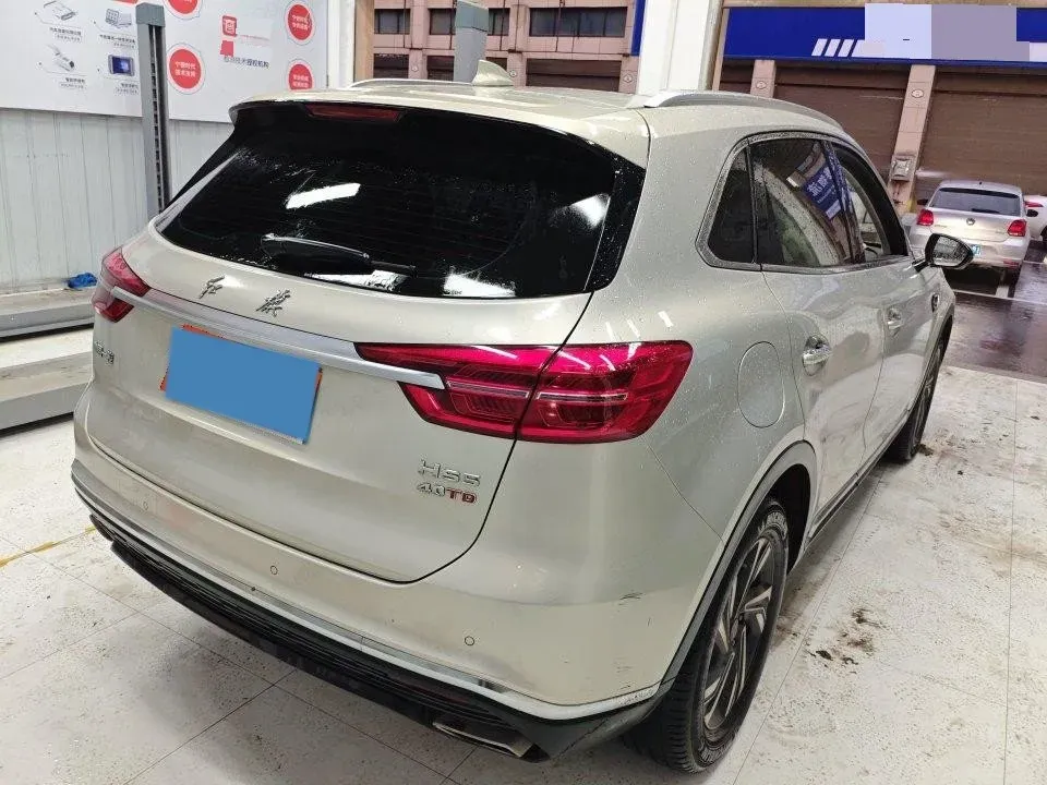 2022 HongQi HS5 2.0T 224HP L4 6AT,autocango,china used car exporter,china ev exporter,chinese used car exporter,chinese used ev exporter