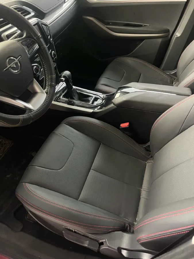 2018 HaiMa S5 Young Edition 1.6L 122HP L4 CVT,autocango,china used car exporter,china ev exporter,chinese used car exporter,chinese used ev exporter