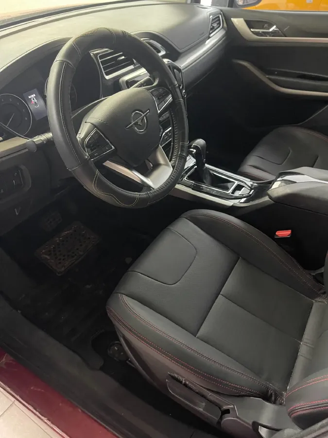 2018 HaiMa S5 Young Edition 1.6L 122HP L4 CVT,autocango,china used car exporter,china ev exporter,chinese used car exporter,chinese used ev exporter