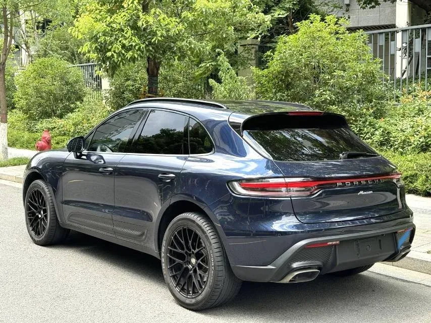 2023 Porsche Macan 2.0T 265HP L4 7DCT,autocango,china used car exporter,china ev exporter,chinese used car exporter,chinese used ev exporter