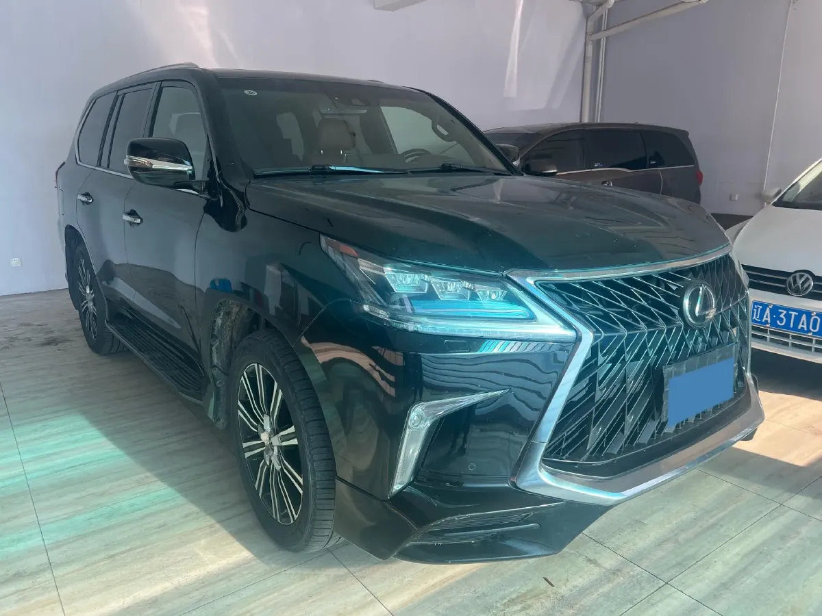 2019 Lexus LX 5.7L 367HP V8 8AT,autocango,china used car exporter,china ev exporter,chinese used car exporter,chinese used ev exporter