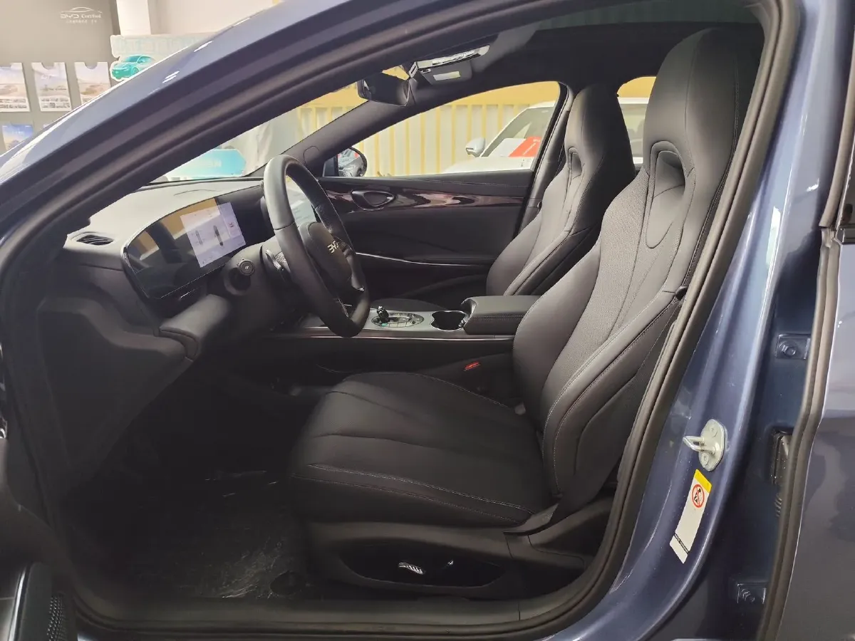 2025 BYD Seal BEV 61.44KWH,autocango,china used car exporter,china ev exporter,chinese used car exporter,chinese used ev exporter