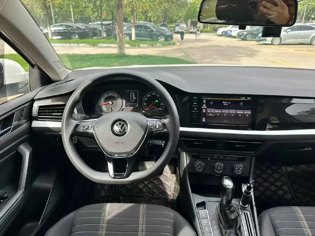 2021 Volkswagen Lavida 1.4T 150HP L4 7DCT,autocango,china used car exporter,china ev exporter,chinese used car exporter,chinese used ev exporter