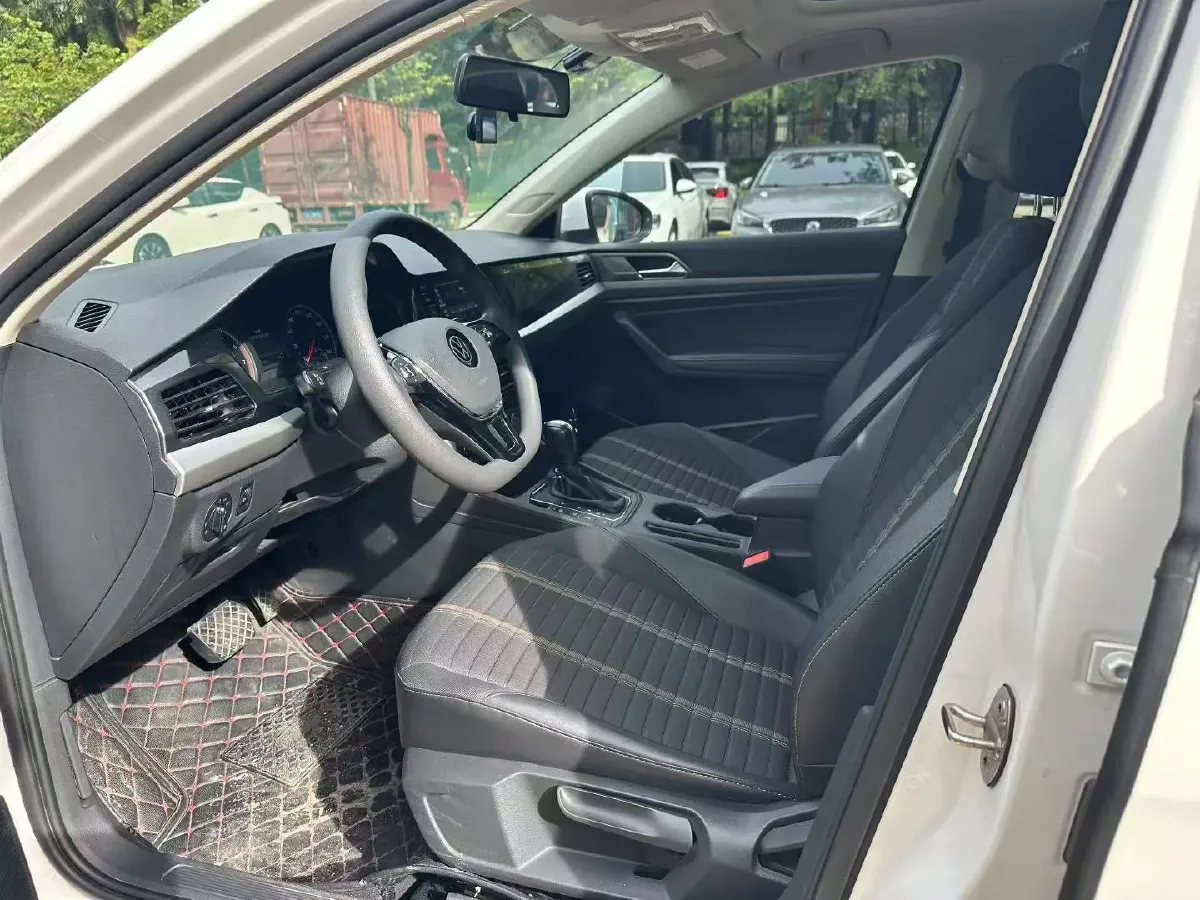 2021 Volkswagen Lavida 1.4T 150HP L4 7DCT,autocango,china used car exporter,china ev exporter,chinese used car exporter,chinese used ev exporter