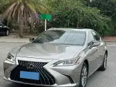 2022 LEXUS ES,autocango,china used car exporter,china ev exporter,chinese used car exporter,chinese used ev exporter