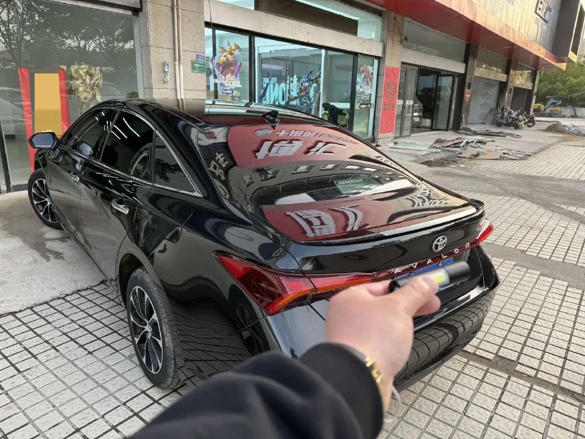 2022 Toyota Avalon 2.5L 209HP L4 8AT,autocango,china used car exporter,china ev exporter,chinese used car exporter,chinese used ev exporter