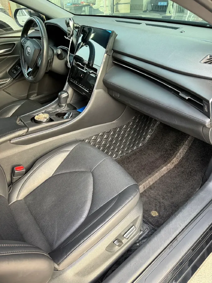 2022 Toyota Avalon 2.5L 209HP L4 8AT,autocango,china used car exporter,china ev exporter,chinese used car exporter,chinese used ev exporter