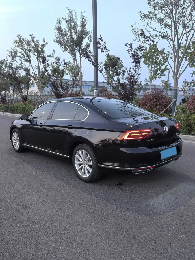 2019 Chevrolet Malibu XL 2.0T 241HP L4 9AT,autocango,china used car exporter,china ev exporter,chinese used car exporter,chinese used ev exporter
