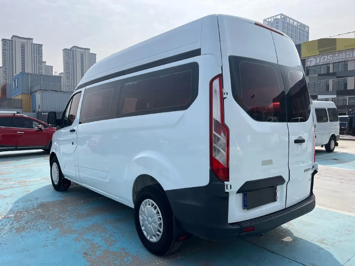 2017 Ford Transit 2.0T 121HP L4 5MT,autocango,china used car exporter,china ev exporter,chinese used car exporter,chinese used ev exporter