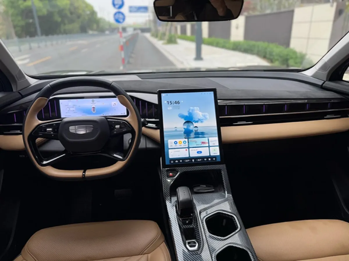 2024 Geely StarRay 1.5T 181HP L4 7DCT,autocango,china used car exporter,china ev exporter,chinese used car exporter,chinese used ev exporter