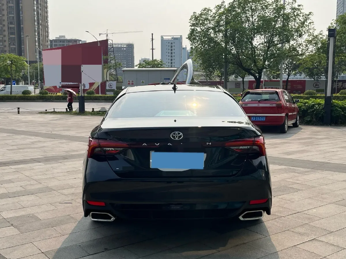 2022 Toyota Avalon 2.0L 178HP L4 CVT,autocango,china used car exporter,china ev exporter,chinese used car exporter,chinese used ev exporter