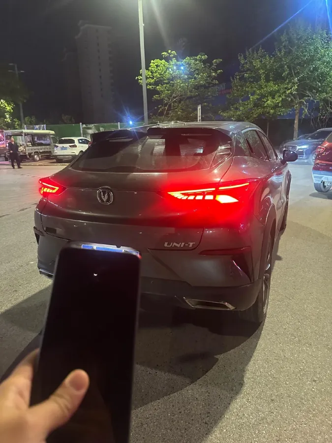 2020 ChangAn UNI-T 1.5T 180HP L4 7DCT,autocango,china used car exporter,china ev exporter,chinese used car exporter,chinese used ev exporter