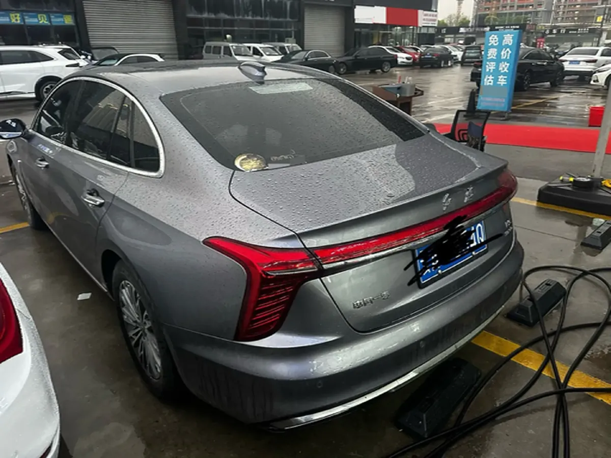 2024 HongQi H5 1.5T 169HP L4 7DCT,autocango,china used car exporter,china ev exporter,chinese used car exporter,chinese used ev exporter