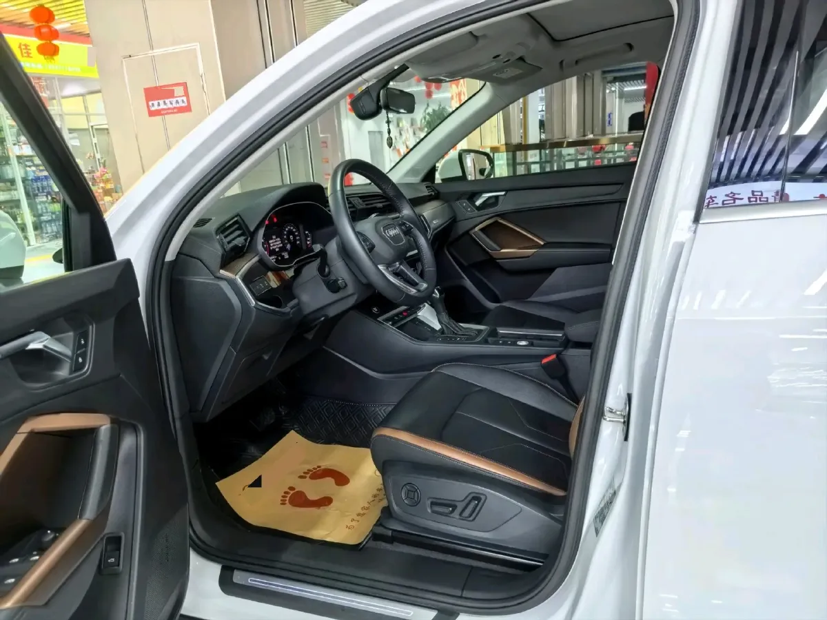 2021 Audi Q3 1.4T 150HP L4 7DCT,autocango,china used car exporter,china ev exporter,chinese used car exporter,chinese used ev exporter