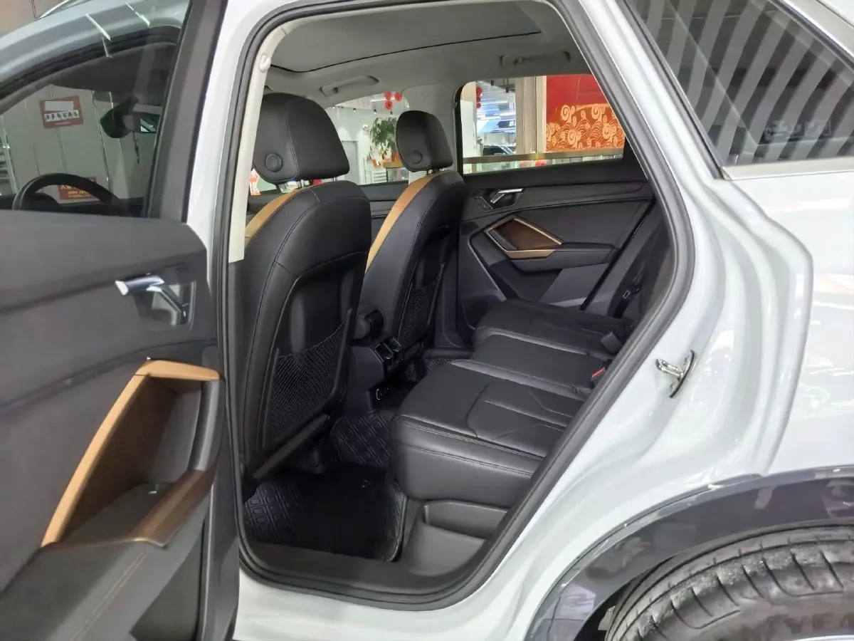 2021 Audi Q3 1.4T 150HP L4 7DCT,autocango,china used car exporter,china ev exporter,chinese used car exporter,chinese used ev exporter