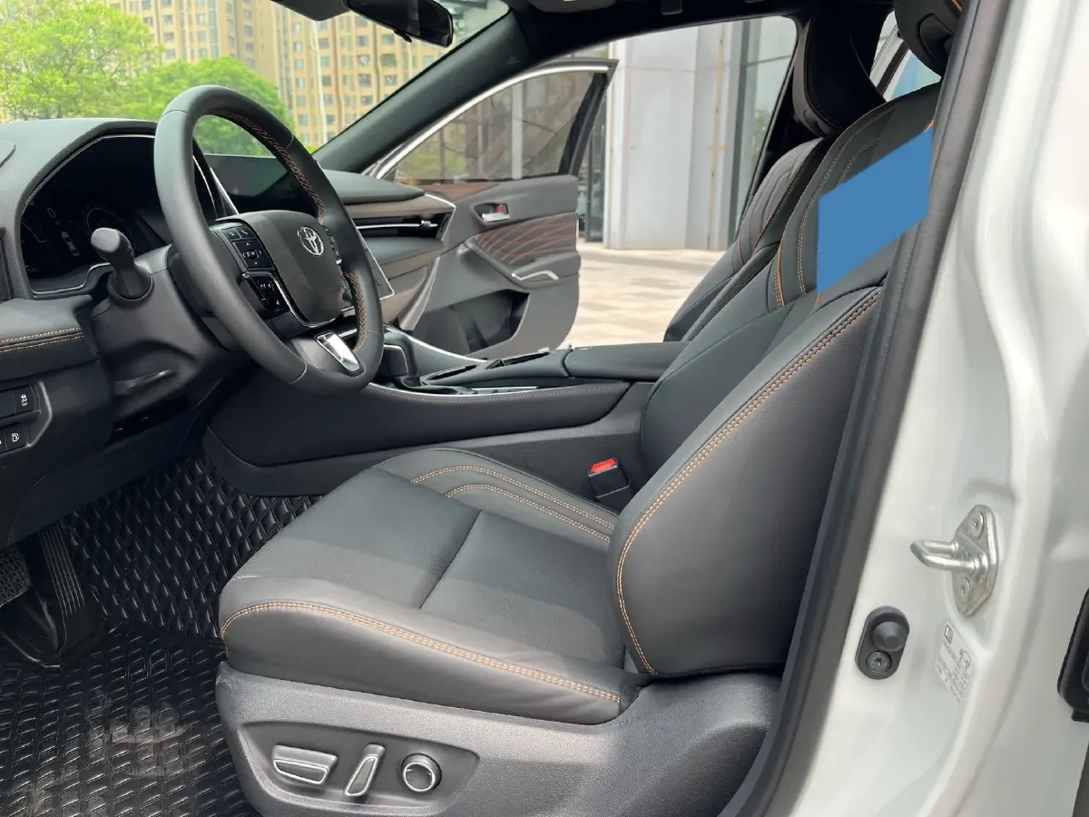 2024 Toyota Avalon 2.0L 152HP L4 E-CVT Hybrid,autocango,china used car exporter,china ev exporter,chinese used car exporter,chinese used ev exporter