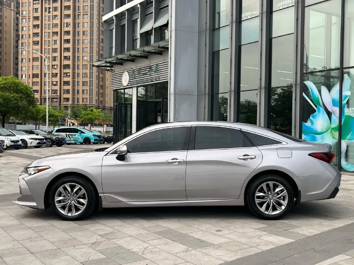 2019 Toyota Avalon 2.0L 178HP L4 CVT,autocango,china used car exporter,china ev exporter,chinese used car exporter,chinese used ev exporter