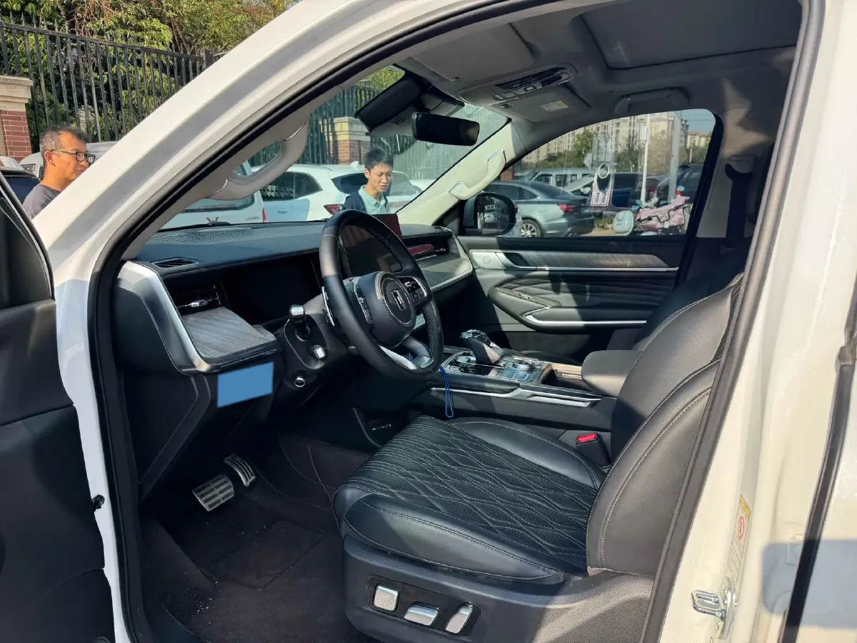 2023 Tank 500 2.0T 252HP L4 9AT PHEV 37.1KWH,autocango,china used car exporter,china ev exporter,chinese used car exporter,chinese used ev exporter